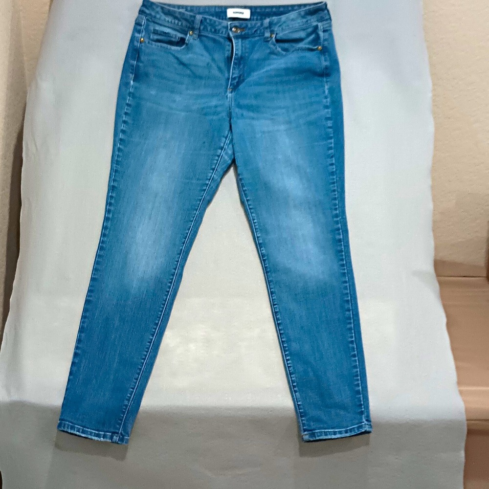 Sonoma Goods For Life Jeans Womens 16 Ankle Light Wash Blue Denim 5-Pocket
